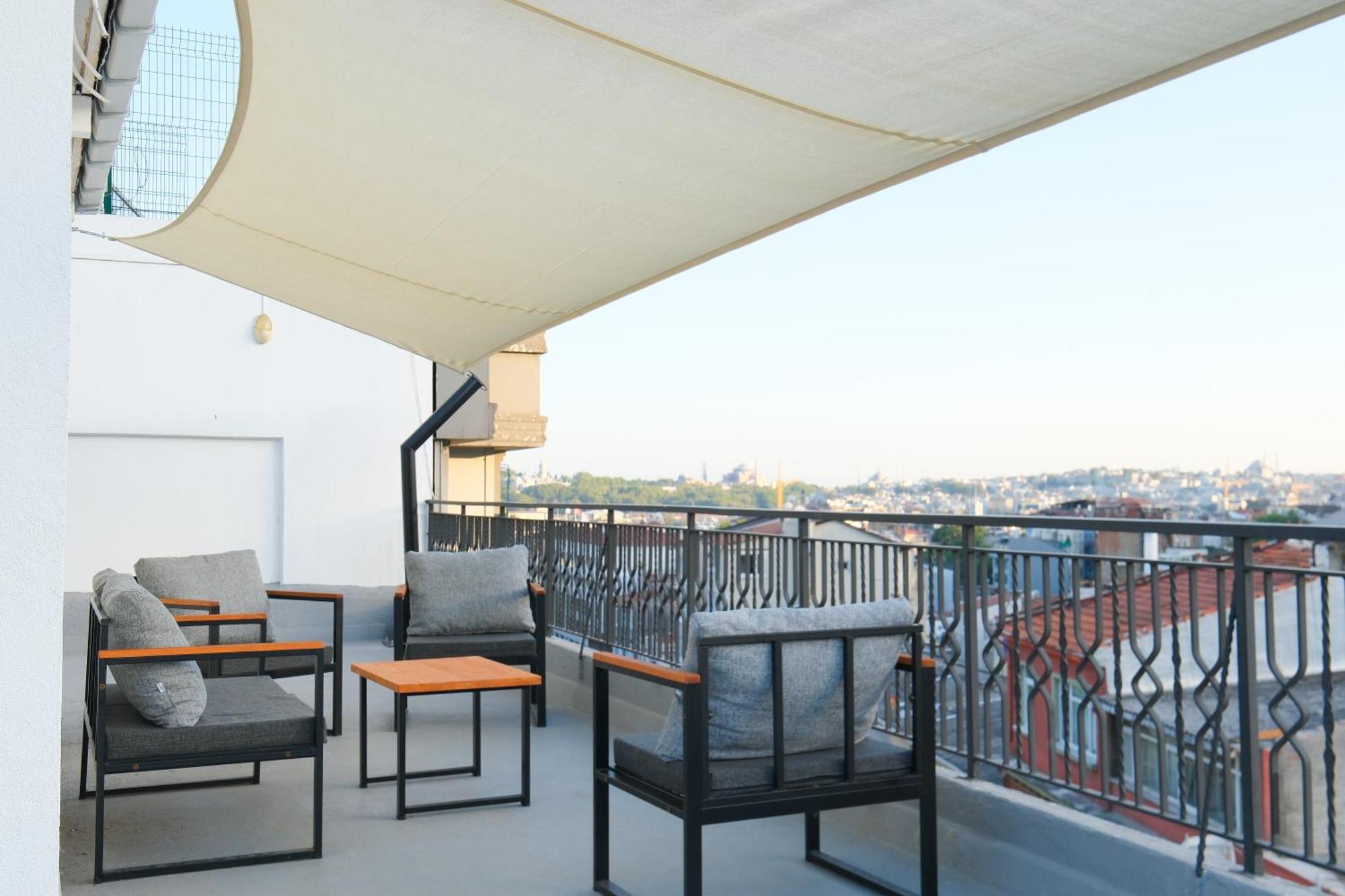 Urban Quarters - Bogazkesen Aparthotel Istanbul Exterior photo